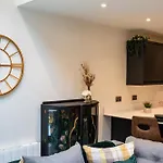Apartamento Hayy Collection Townhouse Living At Cliff Oaks Leeds (West Yorkshire)