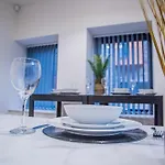 Hayy Collection Townhouse Living At Cliff Oaks Apartamento *