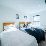 Hayy Collection Townhouse Living At Cliff Oaks Apartamento *