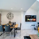Apartamento Hayy Collection Townhouse Living At Cliff Oaks *