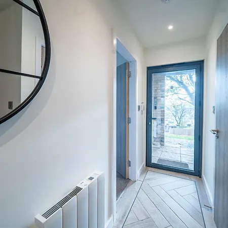 Hayy Collection Townhouse Living At Cliff Oaks 公寓 利兹