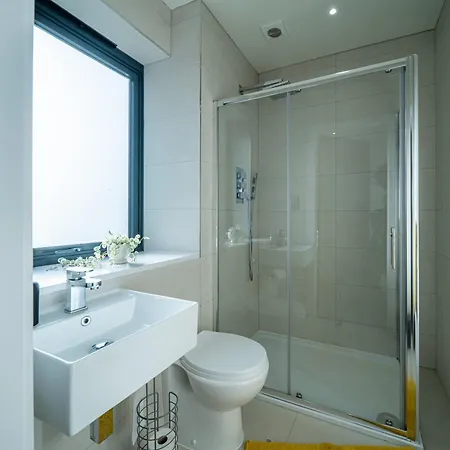 Hayy Collection Townhouse Living At Cliff Oaks 公寓 利兹