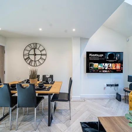 Appartamento Hayy Collection Townhouse Living At Cliff Oaks *