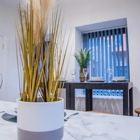 Hayy Collection Townhouse Living At Cliff Oaks 公寓 利兹