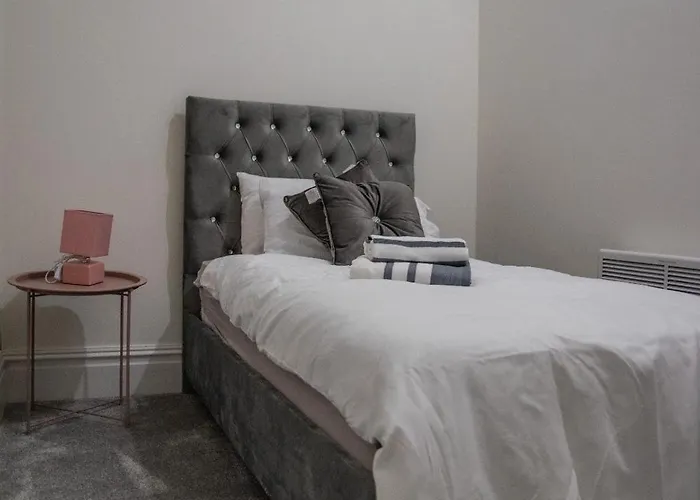 Hayy Collection Townhouse Living At Cliff Oaks アパート リーズ