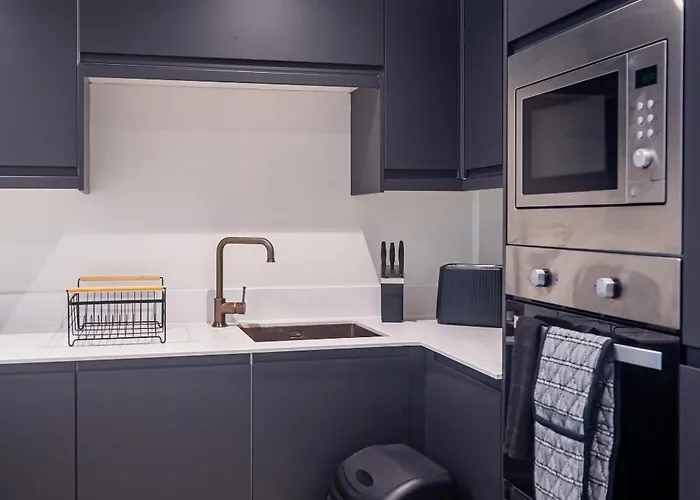 アパート Hayy Collection Townhouse Living At Cliff Oaks *