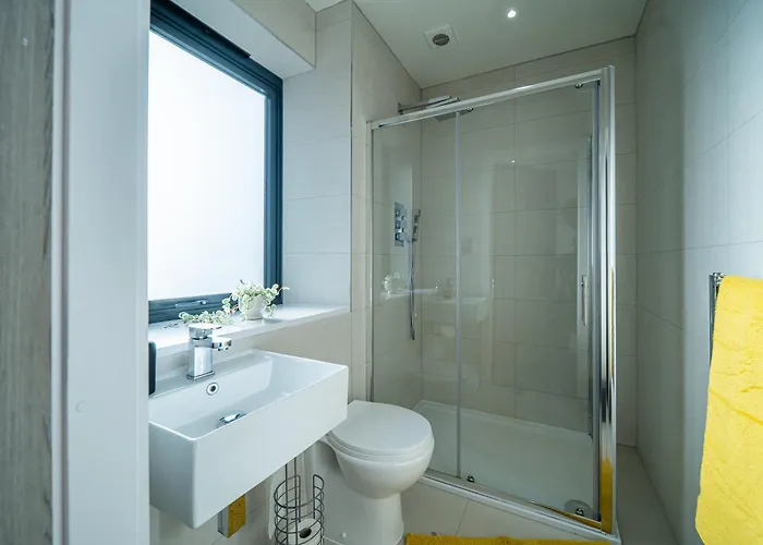 Hayy Collection Townhouse Living At Cliff Oaks Apartmán Leeds (West Yorkshire)