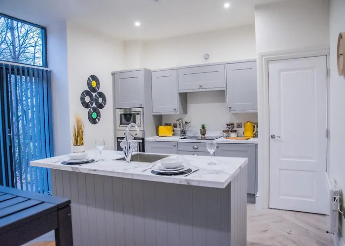 Hayy Collection Townhouse Living At Cliff Oaks アパート *