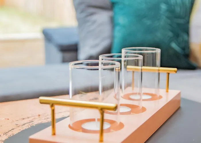 Hayy Collection Townhouse Living At Cliff Oaks 公寓