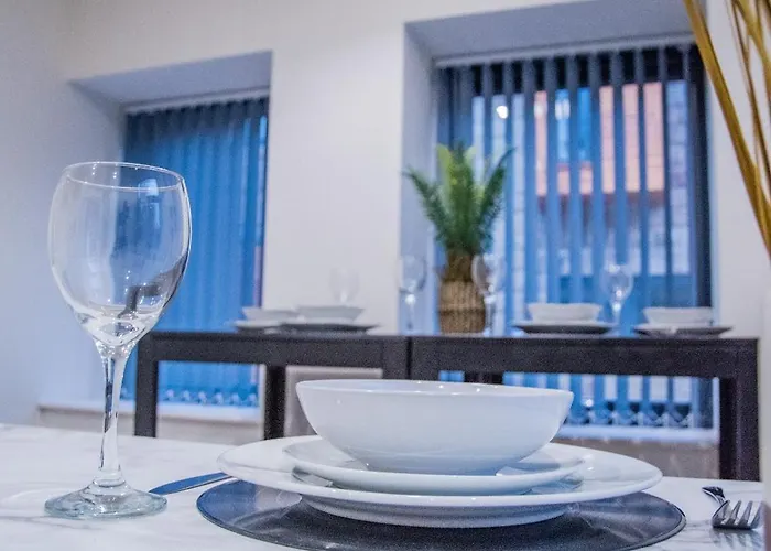 Hayy Collection Townhouse Living At Cliff Oaks 公寓 *