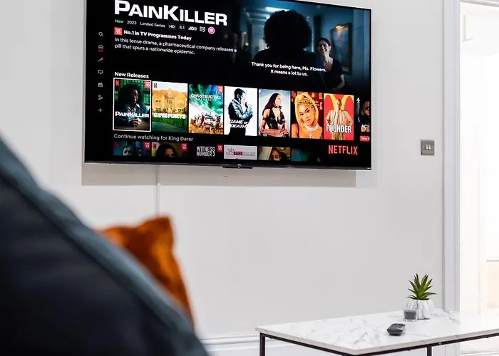 Hayy Collection Townhouse Living At Cliff Oaks Leeds (West Yorkshire)