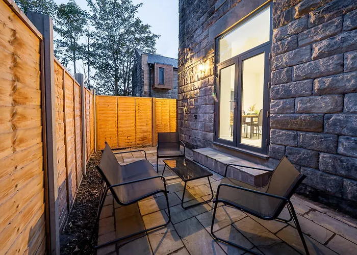 Hayy Collection Townhouse Living At Cliff Oaks アパート