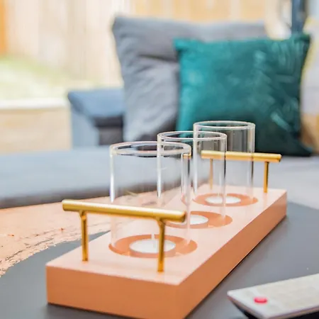 Hayy Collection Townhouse Living At Cliff Oaks Διαμέρισμα