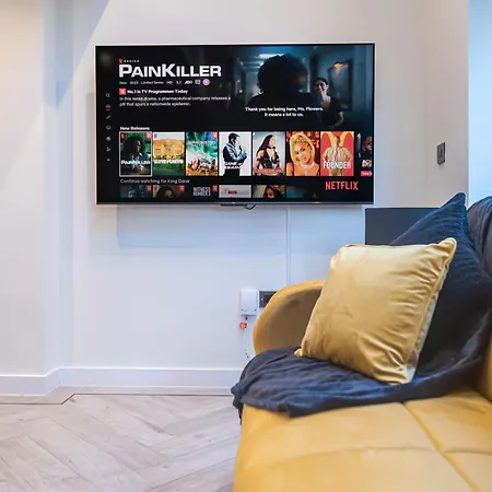 Hayy Collection Townhouse Living At Cliff Oaks * Λιντς