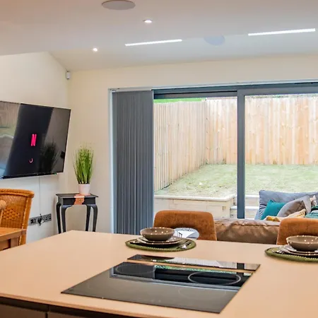 Διαμέρισμα Hayy Collection Townhouse Living At Cliff Oaks *