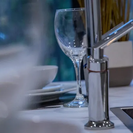 Διαμέρισμα Hayy Collection Townhouse Living At Cliff Oaks Λιντς